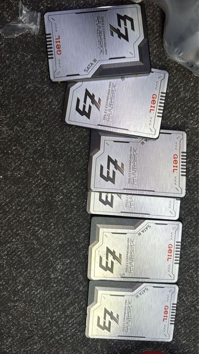 твердотельные накопители (SSD) GeIL Zenith Z3