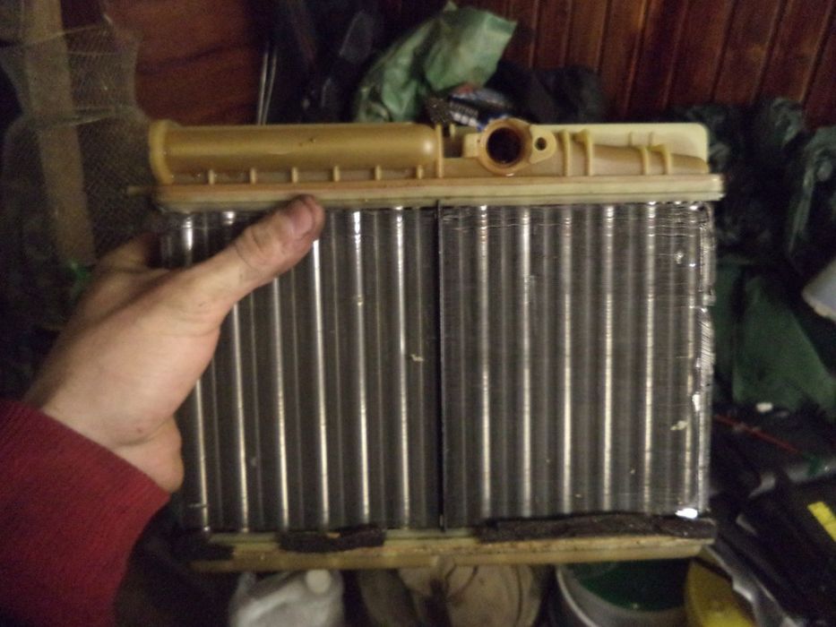 Радиатор печки behr e34