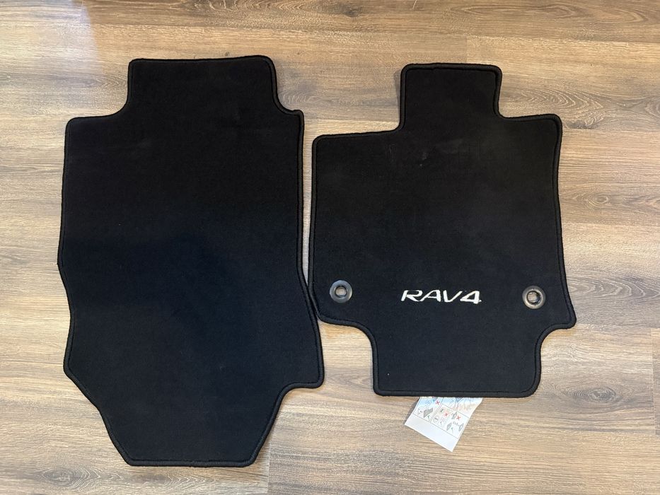 Полики ковролиновые Тоета RAV 4