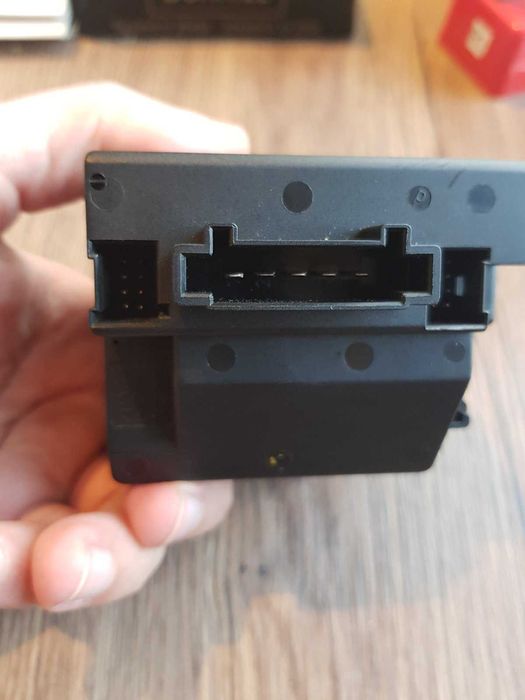 Ignition Switch Modulе EZS ОЕ модул за запалване гълтач Mercedess Benz