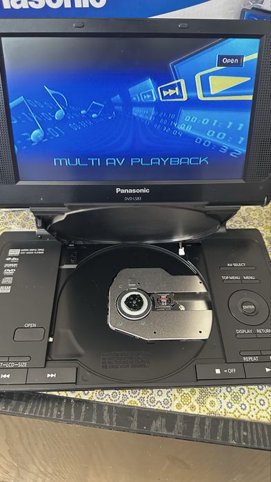 Panasonic преносим ДВД плеър