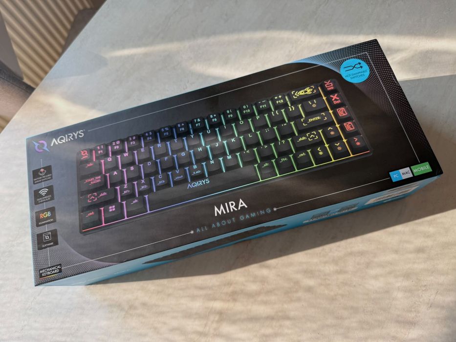 Tastatură mecanică Aqirys Mira RGB