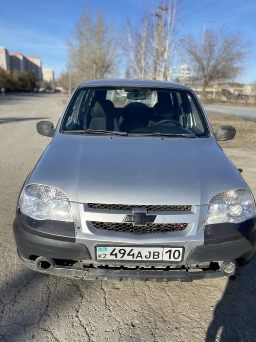 Шевролет Нива 2011 год