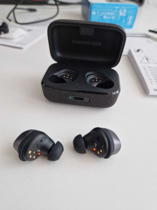 Безжични слушалки Sennheiser MOMENTUM True Wireless 4 Нови Гаранция