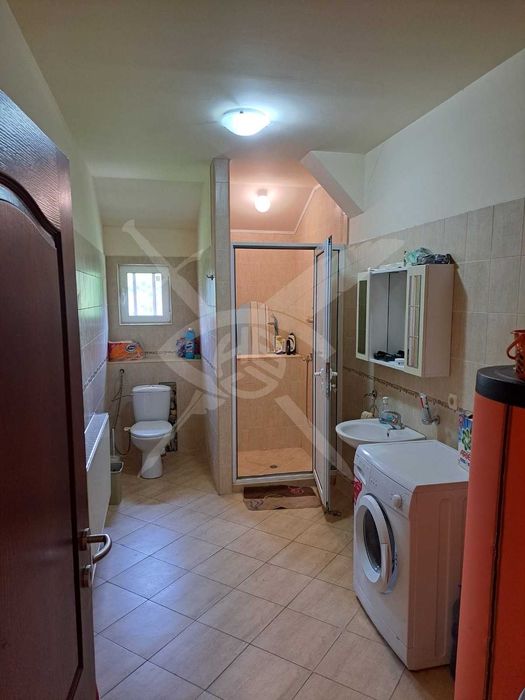 Продава се Къща в с. Орешец, Област Пловдив - 220 кв.м за 719 €/кв.м - Снимка #4