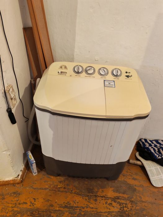 Пол. Автомат хороший состаяния