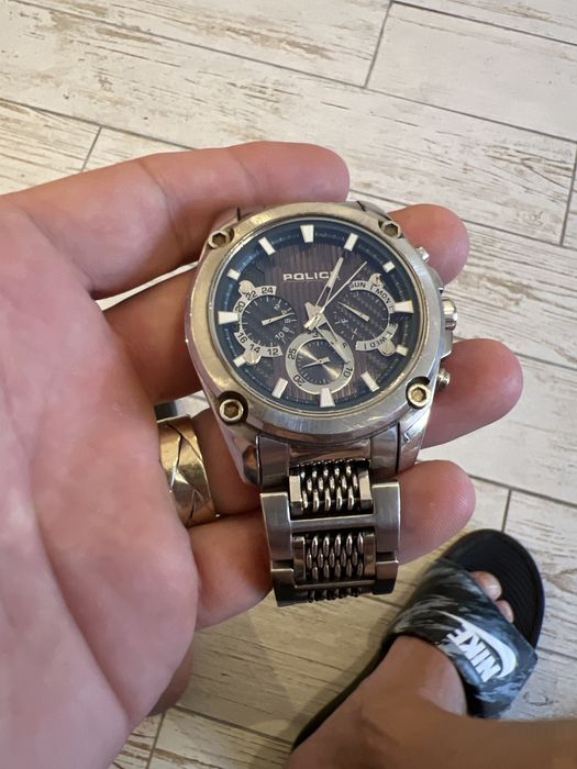 Ceas police stare excelenta