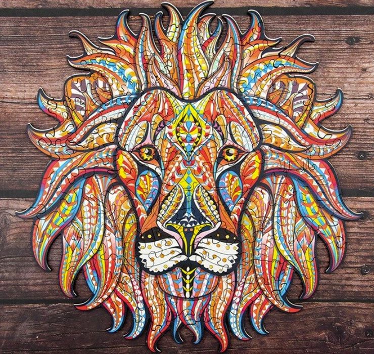 Дървени пъзели различни модели Дървен пъзел 150+ части включва кутия