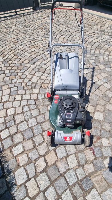 Бензинова  косачка BRIGGS & STRATTON 500E