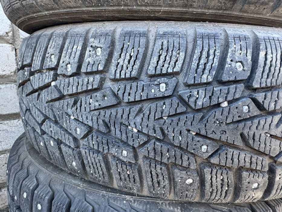 Nokian Nordman 7 185/60/15