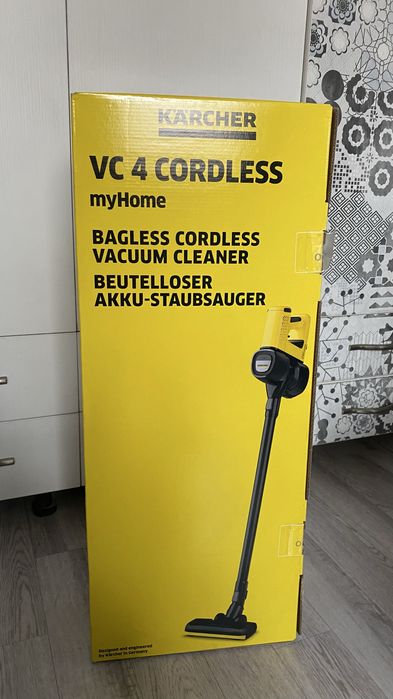 Пылесос Karcher VC 4 Cordless MyHome