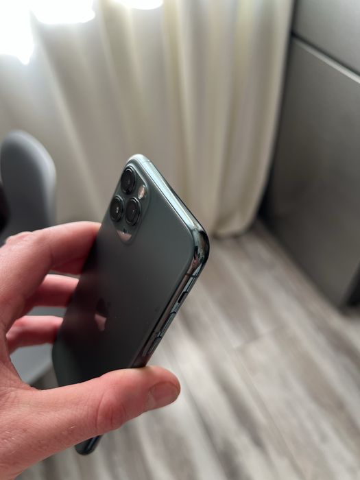 Продам iphone 11pro 64