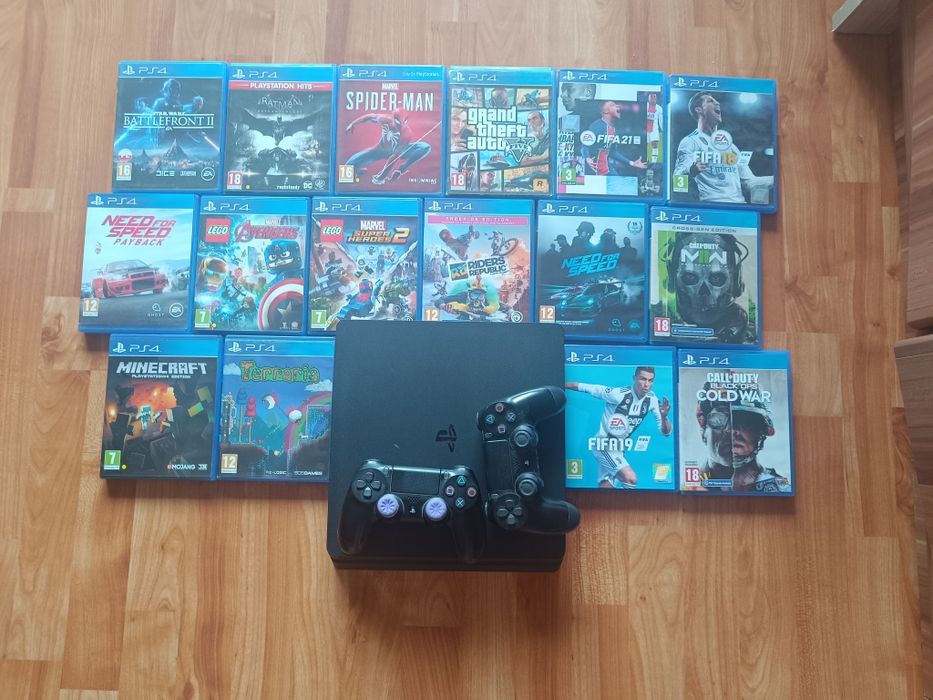 Playstation 4 slim