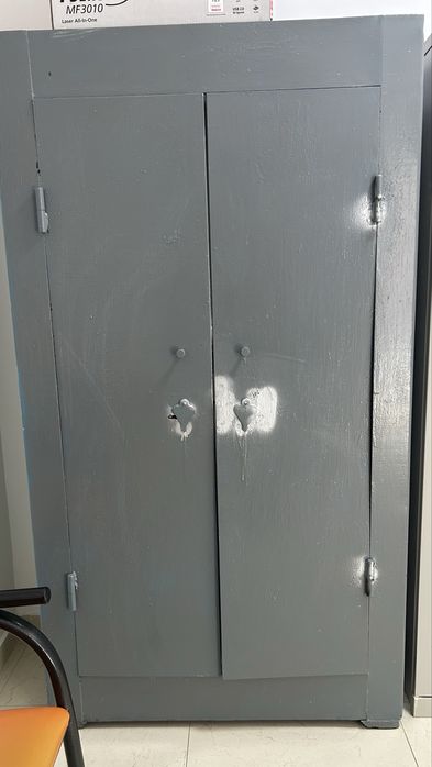 Сейф шкаф металический