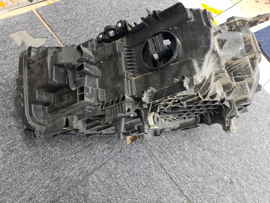 Bmw G11 G12 LCI seria 7 far faruri laser 2019-2022