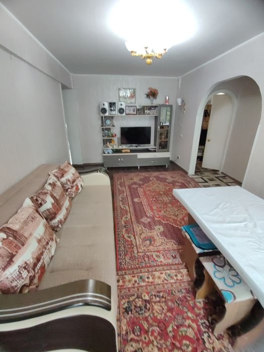 Продается 3-комн (1-37, 3 эт)