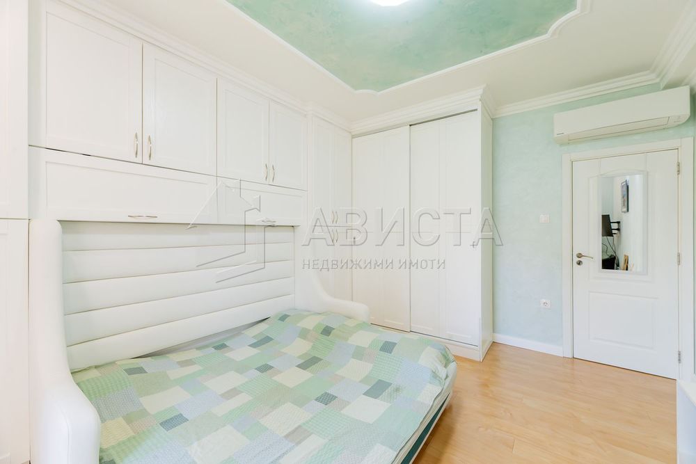 3-стаен в София-Кръстова Вада, обзаведен, готов за нанасяне, с парком