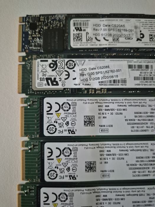 Vand plăcute SSD 512