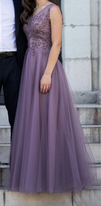 Официална рокля