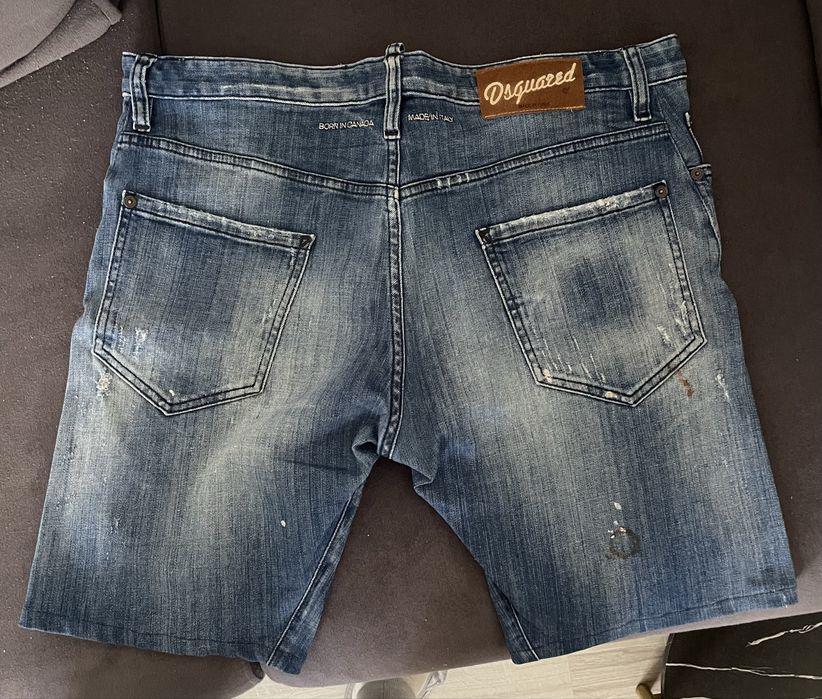 Bermude de blugi Dsquared2 marimea 50