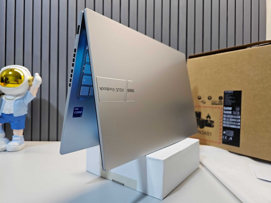 ПРОДАМ Asus VivoBook 15 Мощный Core™i7-13620H/16GB/512SSD/15.6"iPSFHD.