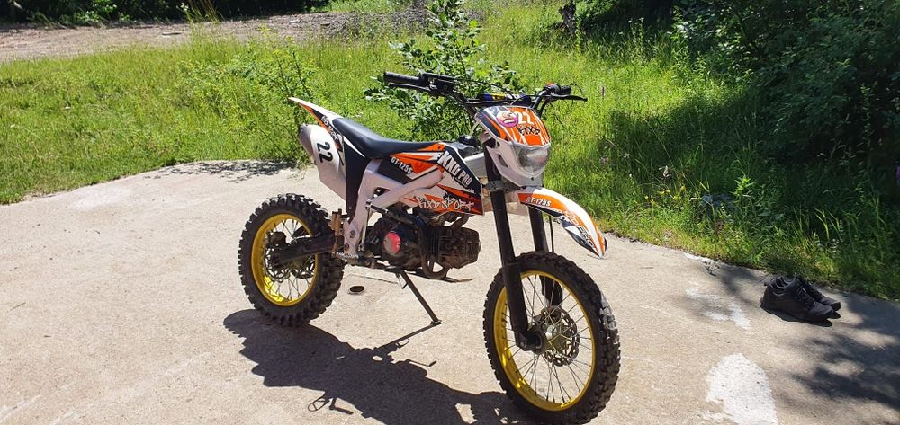 Vând Kxd GT-125 S