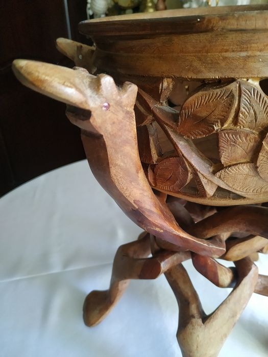 Ваза на подставке