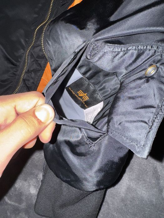 Alpha Indistries MA-1 Flight Jacket