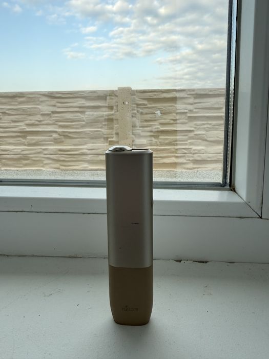 Iqos iluma one Pebble Beige