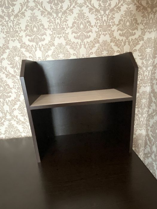 срочно продам стол!