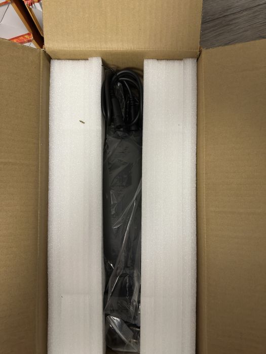 Moving Head Beam 200W / Noi Sigilate // DJ // Formatie // Club