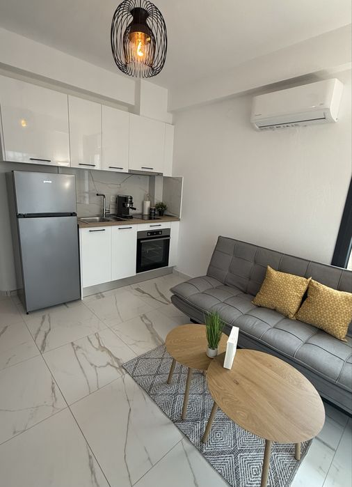 Почивка в апартамент с басейн , Паралиа Офринио