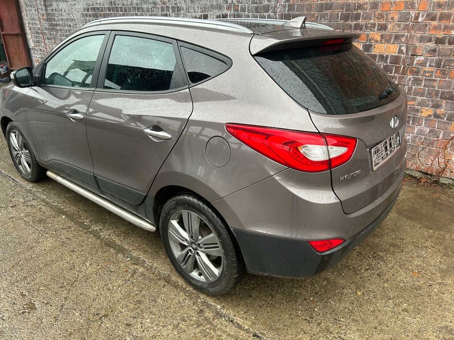 usa stanga spate si piese hyundai ix35 facelift 2014 din dezmembrari