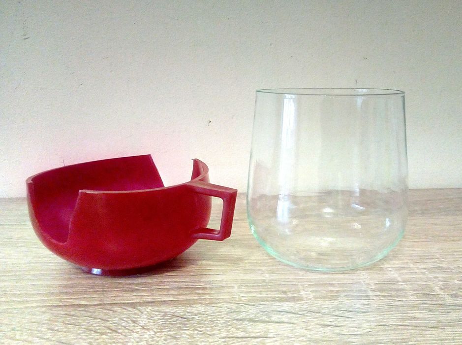 Комплект ретро чаши с поставки подстакани 18 броя