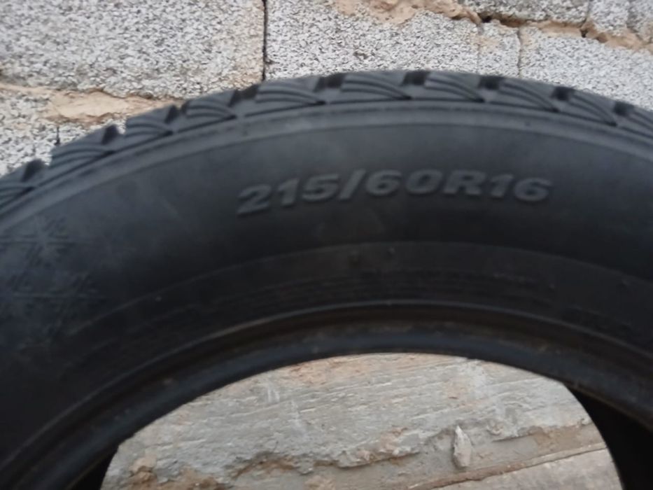 215/60R16 зимные шины