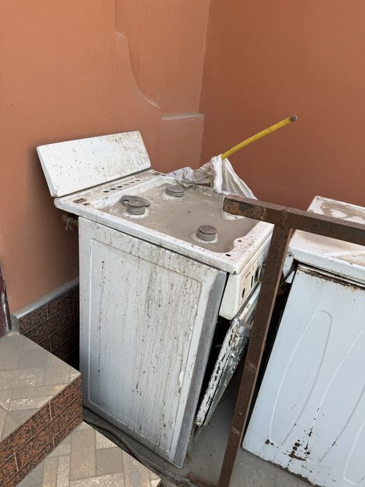 2 дона газ плита сотилади