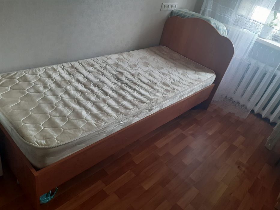Продам кровать в хорошем состоянии