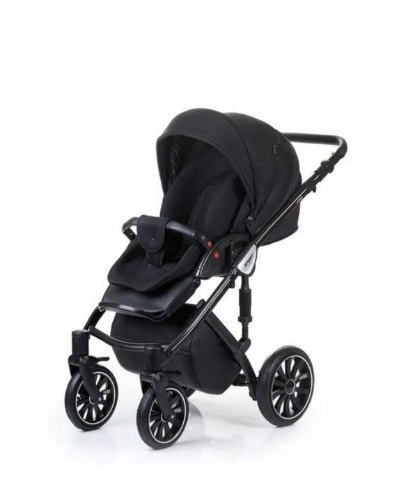 Детская коляска 3 в 1