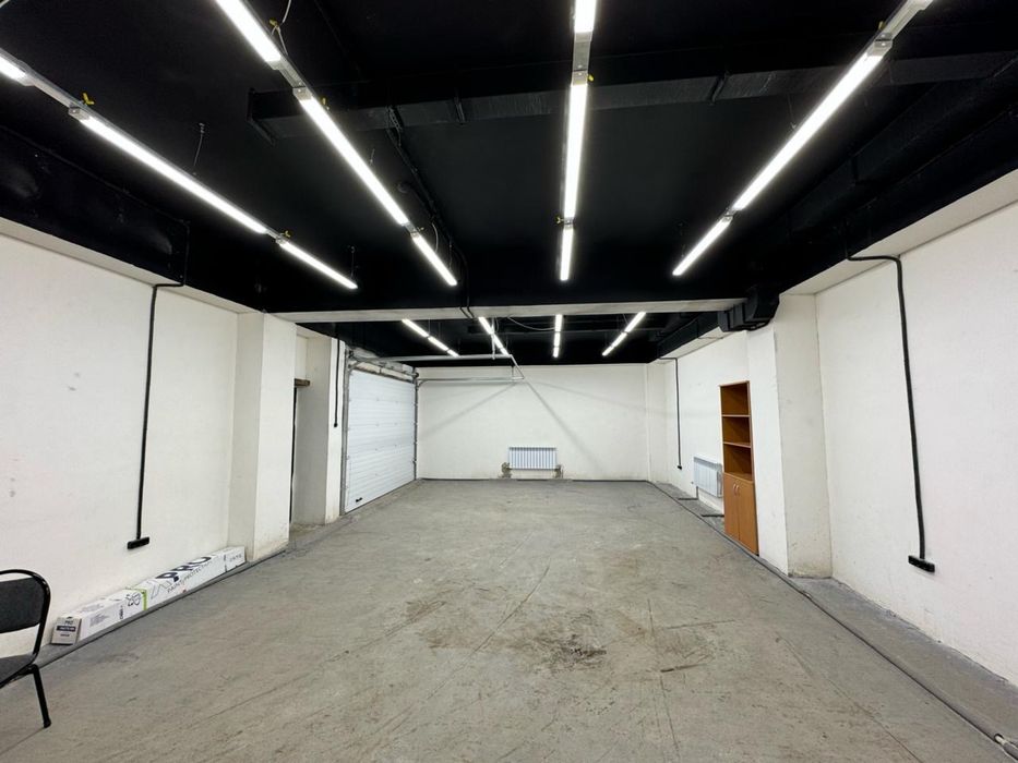 Бокс в паркинге.