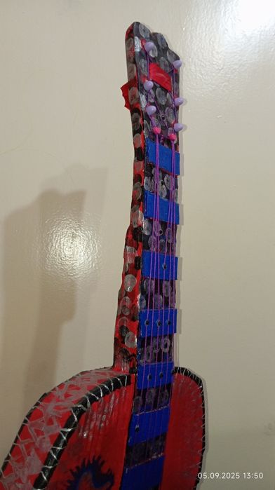 Гитара ручной работы