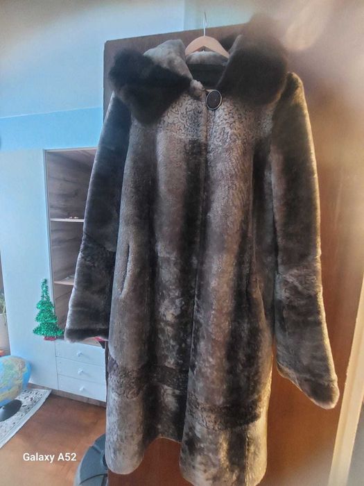 Шуба, мутон, мех капюшона норка