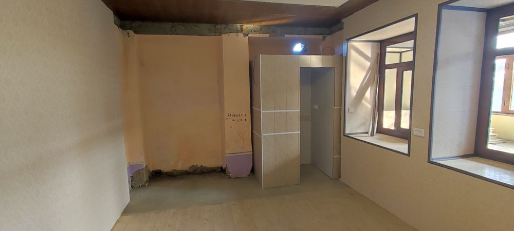 Mexrob Shkaf uyingizni razmerida