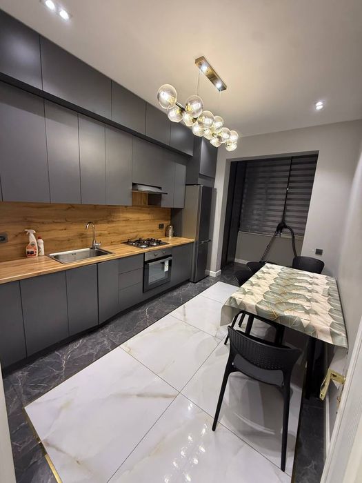 Istanbul City Продается 3 комнатная квартира А.Каххара/Заводская