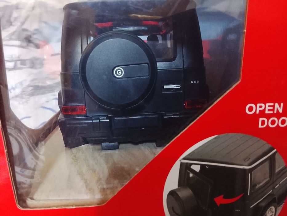 Машинка Гелендваген на пульте