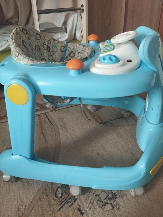 Продам детский ходунки