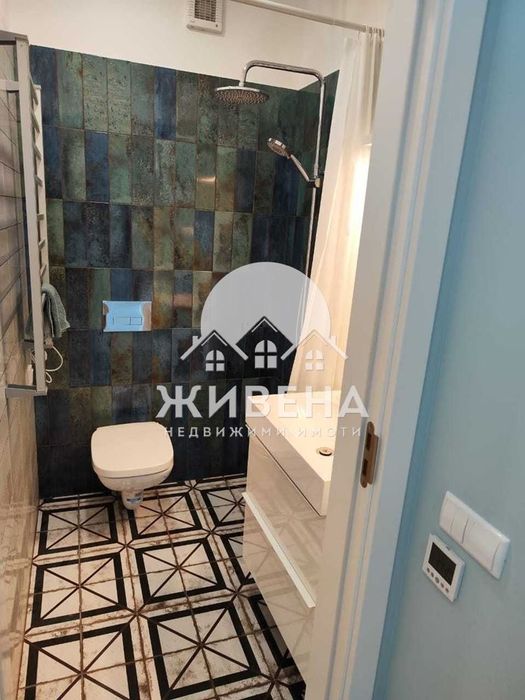 Продава обзаведен 3-стаен апартамент, кв. Бриз, 114 кв.м