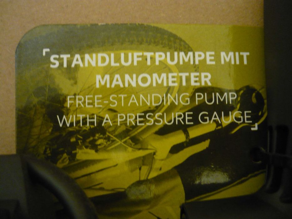 Pompă bicicletă mare cu manometru NOUĂ