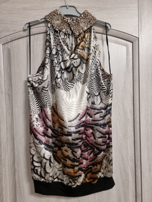 Bluza fără mâneci