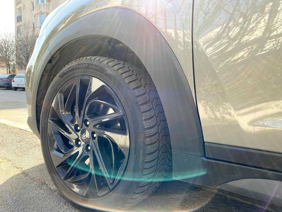 Hyundai Tucson N-Line Luxury, 2.0, 185CP, hybrid, 4x4, automată, trapă