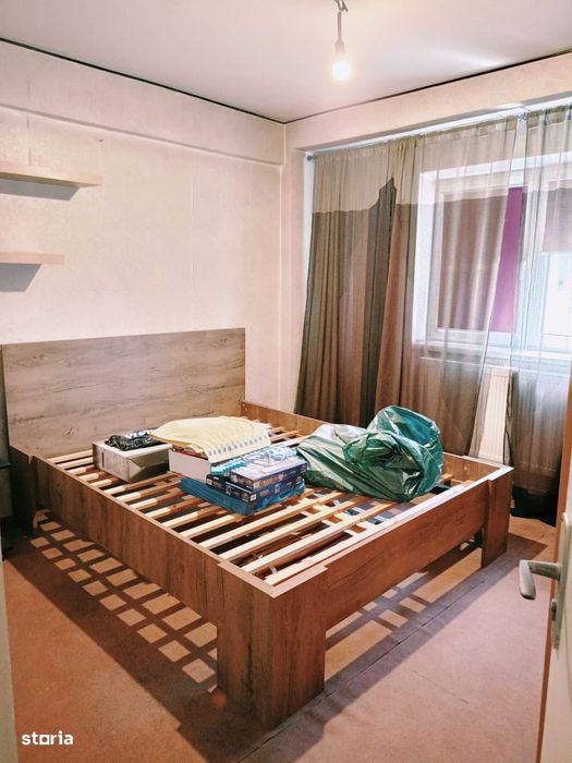 Buftea Centru, ultra central, apartament 3 camere, balcon — fotografia 3